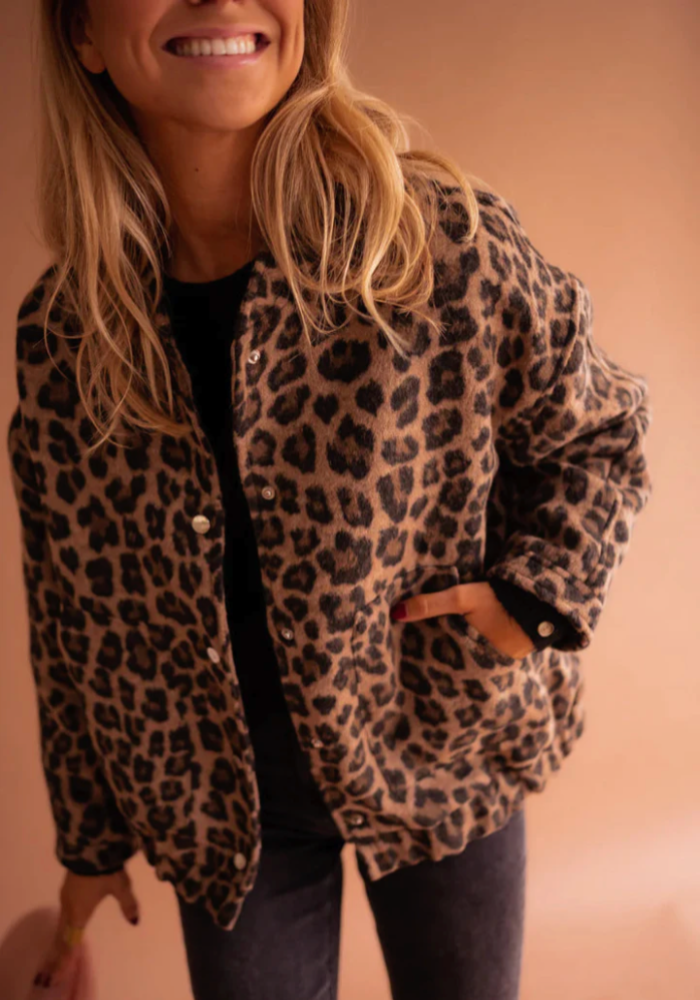 LEONA™ | The Leopard Bomber Jacket